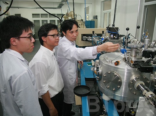 ĐH RMIT hoan nghênh ý thưởng thành lập phòng thí nghiệm chung với ĐH Quốc gia Hà Nội