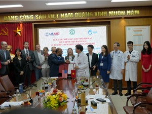 Mỹ hỗ trợ Bệnh viện Bạch Mai cải thiện chăm sóc đột quỵ