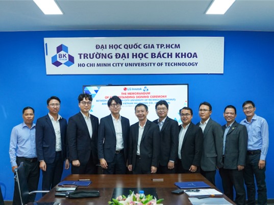 ĐH Bách khoa TPHCM và LG Innotek Việt Nam hợp tác đào tạo phát triển nhân lực