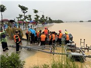 Nhà khoa học công dân tham gia thu thập dữ liệu lũ lụt 
