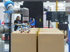 Cải tiến robot công nghiệp: Phát triển một bộ dữ liệu tư thế 6D