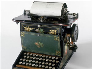 Vì sao bàn phím được sắp xếp theo kiểu QWERTY?