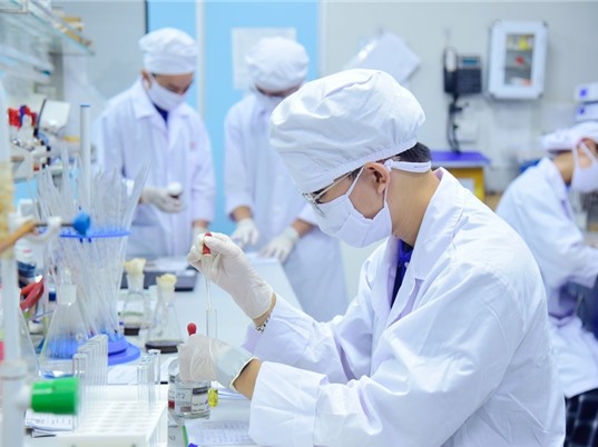 Chấp nhận độ trễ: Một tất yếu trong KH&CN?