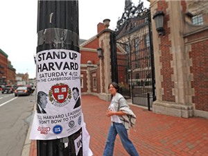 Cuộc đối đầu giữa Nhà Trắng và Harvard: Những câu hỏi bị bỏ quên