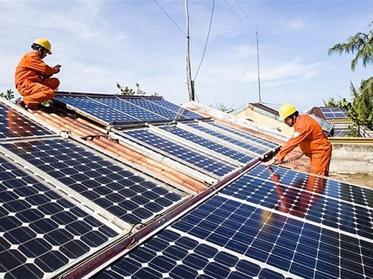 Để thúc đẩy người dân lắp điện Mặt trời mái nhà