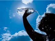 Trẻ em sẽ chịu đựng nhiều nắng nóng chưa từng thấy do biến đổi khí hậu
