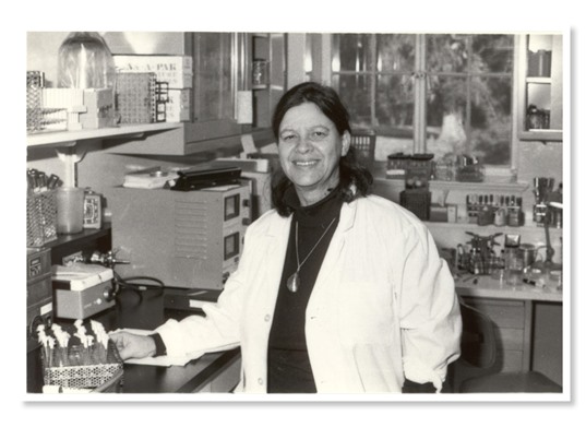 Esther Lederberg: phía sau Giải Nobel về Sinh lý học hoặc Y học 1958