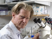 John Gurdon: người đặt nền móng cho kỹ thuật nhân bản vô tính