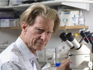 John Gurdon: người đặt nền móng cho kỹ thuật nhân bản vô tính