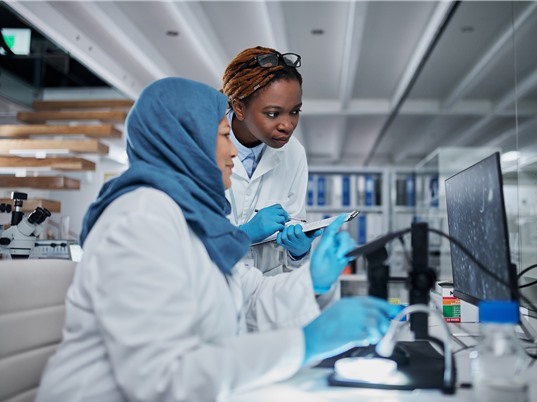 Viện Hàn lâm Khoa học Mỹ: Khủng hoảng ngân sách tài trợ