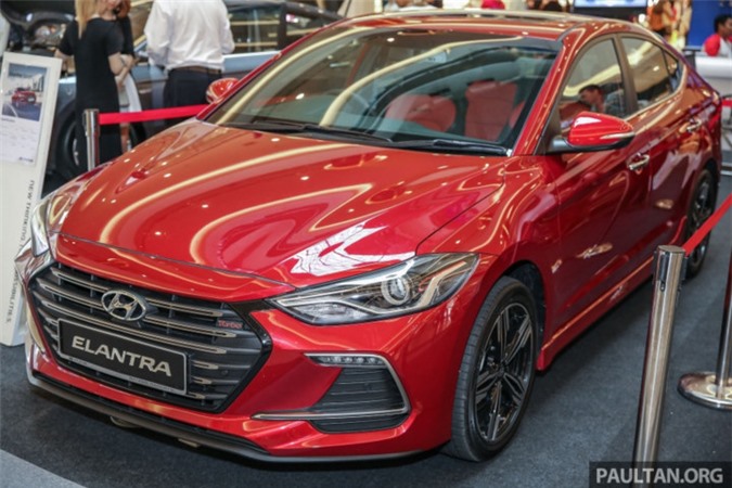 anh-chi-tiet-hyundai-elantra-turbo-sport-2017-gia-719-trieu-dong_1.jpg